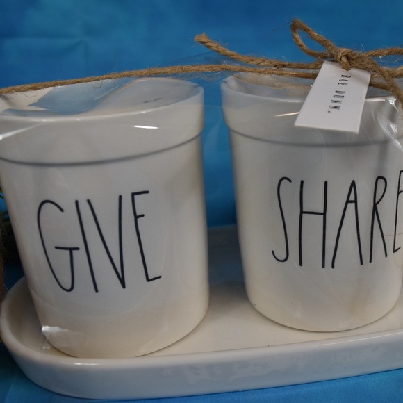 Rae Dunn "GIVE SHARE FEAST" Utensil holders - Picture 3 of 4